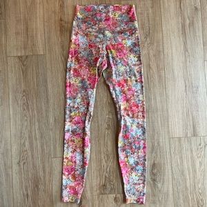 Lululemon Align pant high rise size 4 Inflorescence Multi